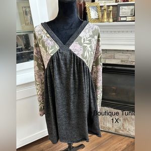 Boutique Egy Tunic